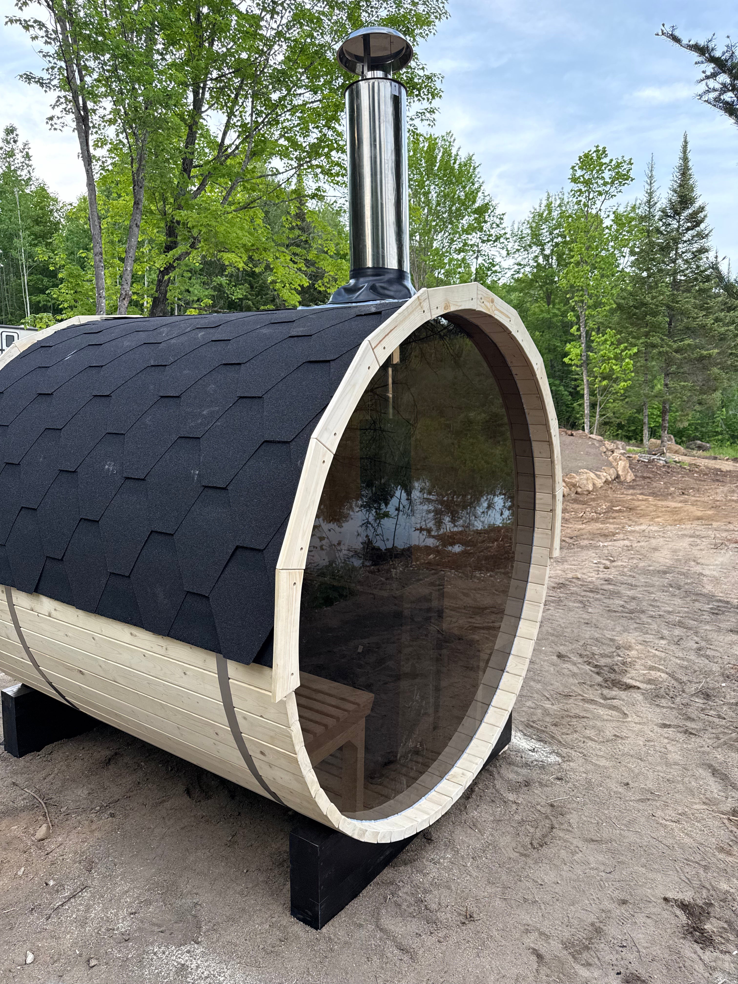 Full Back Glass Barrel Sauna 6-8 pers.